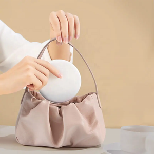 Özel logolu Usb şarj edilebilir Mini yuvarlak kompakt küçük makyaj el taşınabilir katlanır ayna ile Led ışık cep aynası - Product Image 6