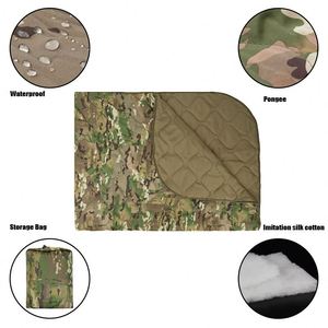 Tapis de pique-nique pliable multifonctionnel imperméable 200*150cm, couverture de camping camouflage portable pour l'extérieur, sac de couchage climatisé et chaud - Product Image 2