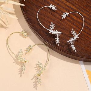 Hoja de una sola oreja con taladro Clip de oreja en pendientes Joyería Clip de oreja de aleación para mujer <span class=keywords><strong>sin</strong></span> perforación Pendiente <span class=keywords><strong>sin</strong></span> agujero - Product Image 4