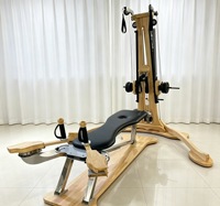 Appareil de Pilates multifonction en bois d'érable blanc pour la relaxation zen en studio