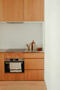 Conception d'espace globale moderne et personnalisable pour une cuisine personnalisée simple, armoires de cuisine, armoires à vin et à repas - Product Image 2