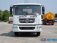 Camions-citernes DONGFENG FAW 4x2 de 10 000 litres de différents modèles et marques pour le transport de liquides inflammables