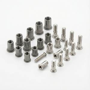 Services de fabrication CNC personnalisés en acier inoxydable résistant à la corrosion, écrous à riveter en acier au carbone scellés IP68 certifiés ISO 9001 - Product Image 1