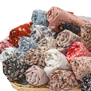Voiles en gros pour femmes musulmanes de Malaisie, foulards en mousseline de soie à fleurs, hijabs, fournisseur - Product Image 1