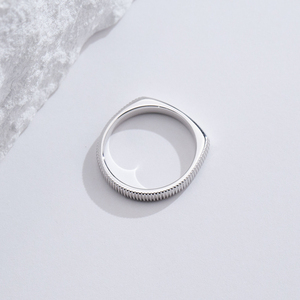 Anillo de Oro Blanco de 10K para Mujer, Joyería Messi MSR-2058 - Product Image 2