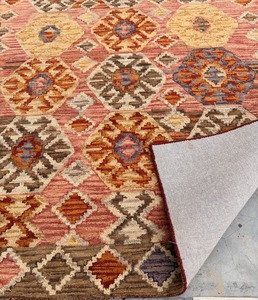 Elegant Wool Hand Tufted Carpet Rug Premium Handmade Designer Area Rug for Luxury Home Office and Hotel Decoration - Product Image 3