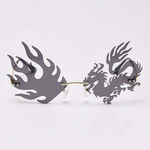 Gafas de Sol de Moda al por Mayor, Vintage, Únicas, Divertidas, para Fiesta, Estilo Punk, sin Montura, con Forma de Dragón, para Hombre y Mujer - Product Image 3