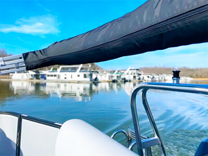 ขายตรงจากโรงงาน เรืออลูมิเนียมแบบใหม่พร้อมมอเตอร์ เรือเร็วสำหรับพาย - Product Image 4