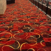 Tapis de casino anti-statique et résistant aux taches en laine rouge à motifs floraux pour centre de divertissement de salle de jeux, modèle AX