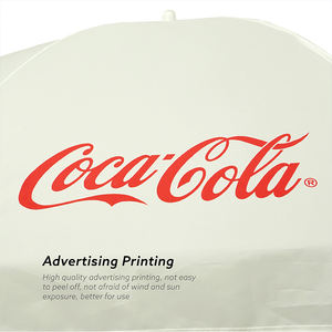 Parasols de <span class=keywords><strong>marché</strong></span> d'extérieur pliables de 1,80 m en gros, avec mât en acier de 22/25 mm, en tissu polyester économique, parapluies de plage publicitaires Coca-Cola - Product Image 4