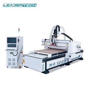 خط إنتاج ألواح الأبواب HDF/<span class=keywords><strong>PVC</strong></span> الأوتوماتيكي مع النقش والمعالجة السطحية قدرة عالية - Product Image 4