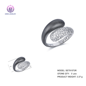 Bagues en argent 925 Kirin, design creux bicolore, plaqué noir et rhodium, bague épaisse pour femme - Product Image 3
