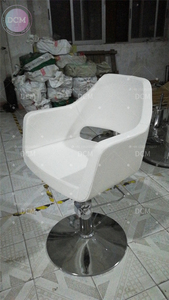 Équipement de salon de <span class=keywords><strong>coiffure</strong></span> de <span class=keywords><strong>coiffure</strong></span> Chaise de <span class=keywords><strong>coiffure</strong></span> marron Chaises de salon uniques pour la coupe de cheveux - Product Image 5