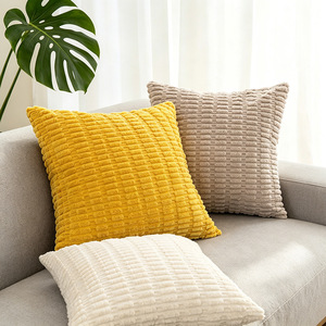 Housse de <span class=keywords><strong>coussin</strong></span> en velours côtelé texturé de qualité supérieure - Housse de <span class=keywords><strong>coussin</strong></span> carrée unie douce pour canapé, lit, décoration de bureau - Product Image 3