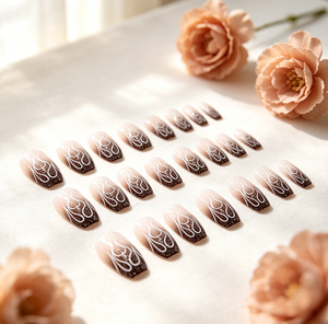 Mittellange Mandel-French-Tip Press-on-Nägel, V-förmige <span class=keywords><strong>Nude</strong></span>-Kunstnägel, wiederverwendbar, aus <span class=keywords><strong>ABS</strong></span>, für Frauen, für den täglichen Gebrauch - Product Image 5