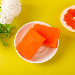 Hot Selling Solid Handmade Kojic Acid <b>Soap</b> 100g Deep Cleaning Face & Body Whitening Vitamin C Natural Private Label - Product Image 2