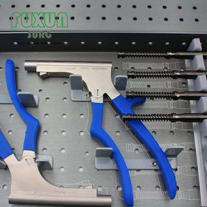 Unilaterale Biportaal Endoscopie Timmerhout Laminar Ube Wervelkolom Chirurgie Rongeur <span class=keywords><strong>Forceps</strong></span> Orthopedie Zwart Bot Chirurgische Handleiding - Product Image 4