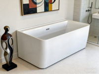 Baignoire carrée moderne autoportante en acrylique, baignoire d'angle, spa intérieur/extérieur pour projets hôteliers