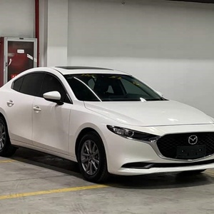 Mazda3 Axela 1.5L berline <span class=keywords><strong>compacte</strong></span> <span class=keywords><strong>sportive</strong></span> d'<span class=keywords><strong>occasion</strong></span> pas chère 2021 - Product Image 2