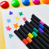 Marqueur permanent multicolores à paillettes de perles pour l'artisanat sur papier, le dessin artistique, le scrapbooking avec un éclat scintillant