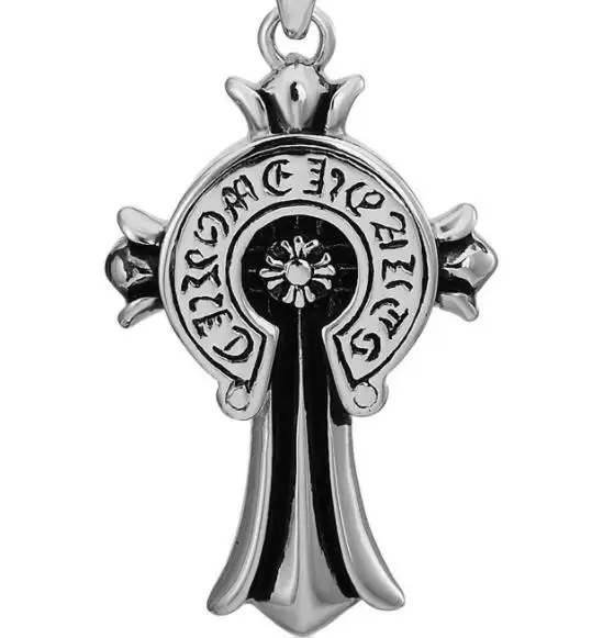Hot selling oversized punk pendant jewelry retro gothic couple cross flower titanium steel personality pendant