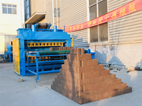 Machine automatique hydraulique HONGBAOYUAN pour la fabrication de blocs de terre cuite emboîtables - Polyvalente, haute efficacité, équipée d'une pompe moteur facile à utiliser