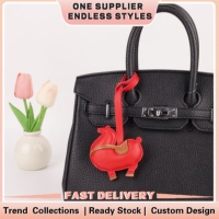 Breloque de sac en PU Alpaca, personnalisable, pour sacs fourre-tout de luxe, bijou en cuir cousu, ornement en forme d'animal, décoration haut de gamme