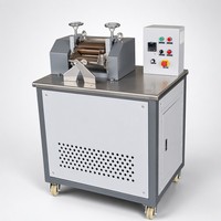 Machine de granulation de plastique, mélangeur automatique de granulés, broyeur à deux rouleaux, mélangeur de granulés composés à circulation automatique, CE ISO