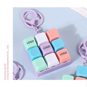 Llavero de teclado con logo personalizado, interruptores de teclado, llavero de interruptor, llavero de botón de teclado, llavero fidget clicker - Product Image 1