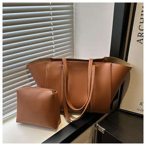 Nuevo bolso de hombro minimalista de piel sintética de color sólido, bolso tote de moda con estilo único. - Product Image 5