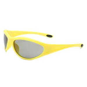 2026 Trendsetting Y2K lunettes de soleil femme Ins Internet célébrité futuriste léger UV400 nuances carrées élégant - Product Image 4