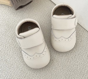 Chaussures plates décontractées pour enfants, chaussures pour bébé élégantes et mignonnes, en cuir et à fermeture auto-agrippante, pour garçons - Product Image 2