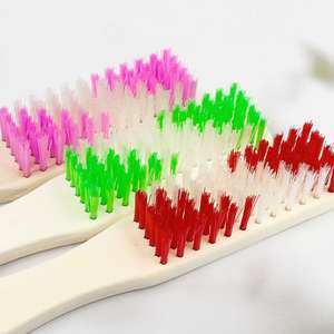 Cepillo de zapatos de alta gama con mango de madera y dos tonos, para cepillar zapatos, lavar ropa, artículos de uso diario y venta al por mayor en tiendas. - Product Image 4