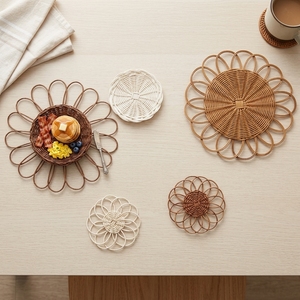 Décoration Murale en Rotin pour la Maison, Design Minimaliste et Moderne, Couleur Unie, Ornements Muraux Hexagonaux à Motifs Perforés pour le Salon - Product Image 5