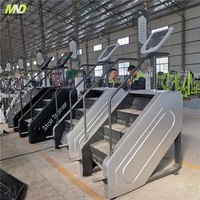 Appareil de cardio-training commercial noir en gros pour escalier, équipement de gym MND Fitness pour le club de gym Stable de Salvador