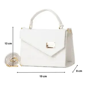 Bolso Bandolera Mariconera Fana Refined Libia para Mujer, Color Blanco Sólido, Cierre de Hebilla, Cuero Vegano, para Todas las Temporadas - Product Image 4