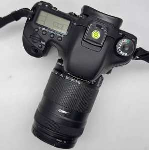 Appareil photo reflex numérique <span class=keywords><strong>Canon</strong></span> <span class=keywords><strong>7D</strong></span> d'origine avec objectif 18-135 mm, bon état, 18 MP, vidéo Full HD, capteur CMOS, écran 2-3 pouces - Product Image 2