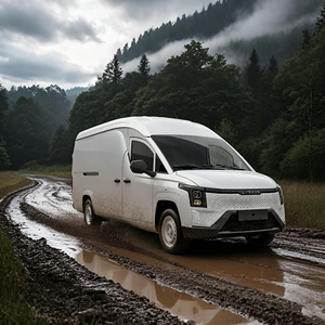 LINXYS G230B Furgoneta de Carga Comercial Eléctrica con Autonomía NEDC de 301-400 km y Motor de 100-150kW - Product Image 4