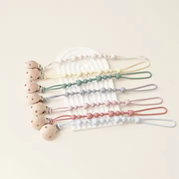 Chaîne de sucette en silicone style nordique 2026, motif ours, anti-chute, support pour sucette à mâcher