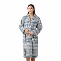 Peignoir personnalisé avec logo, col châle, en polaire polyester, imprimé bleu, pour femme, idéal pour les voyages et toutes les saisons