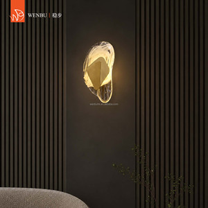 Lámpara de pared de lujo de acero inoxidable de alta calidad, hecha a mano con vidrio, para vestíbulo de hotel o villa. - Product Image 3