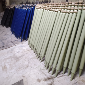 Estacas de Cricket de Madera de Primera Calidad, Tamaño Estándar de 32 Pulgadas, sin Bails, Nivel de Juego Normal, Embalaje Personalizado - Product Image 1
