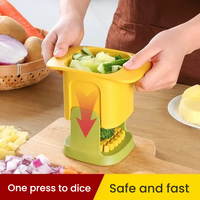 Huishoudelijke keuken multifunctionele snijder voor uien, aardappelreepjes, fruit en groenten, en het maken van korrels.