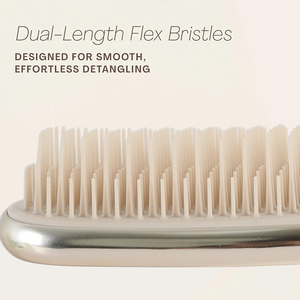 Brosse démêlante professionnelle populaire en chrome doré électroplaqué pour soins capillaires, personnalisable avec logo sur mesure - Product Image 3