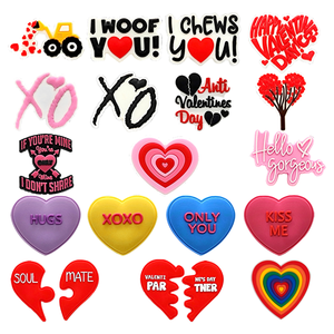 थोक अनुकूलित 2d diy रबर क्लॉग सैंडल एक्सेसरीज वेलेंटाइन डे मीठे दिल के जूते की सजावट प्यार जूता चरस - Product Image 1