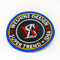 Badges brodés, logo personnalisé, patchs brodés avec dos thermocollant