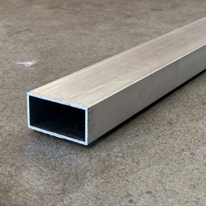<span class=keywords><strong>Tubo</strong></span> Cuadrado <span class=keywords><strong>de</strong></span> <span class=keywords><strong>Aluminio</strong></span> Ligero <span class=keywords><strong>de</strong></span> Alta Resistencia 6063 T5, Perfil Extruido Resistente a la Corrosión - Product Image 2
