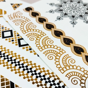 Pegatinas <span class=keywords><strong>de</strong></span> Tatuaje Temporales Personalizadas al por Mayor con Estampado en Caliente, <span class=keywords><strong>Pulseras</strong></span> <span class=keywords><strong>de</strong></span> Metal <span class=keywords><strong>para</strong></span> Muñeca, Pegatinas <span class=keywords><strong>de</strong></span> Tatuaje <span class=keywords><strong>de</strong></span> Henna Temporales <span class=keywords><strong>para</strong></span> <span class=keywords><strong>Mujer</strong></span> - Product Image 3