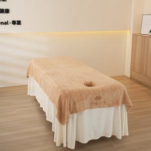 Feuilles de table de <span class=keywords><strong>massage</strong></span> plates en <span class=keywords><strong>flanelle</strong></span> grande serviette de bain 230x120cm couverture légère pour salon de beauté SPA blanc avec logo - Product Image 4
