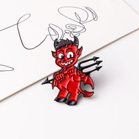 Badges personnalisés, broche en alliage de diable rouge de dessin animé, personnalité créative, personnage de film, épingle à revers en émail